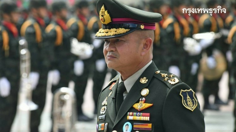 Army chief justifies troop presence at protest site on Sunday Army chief justifies troop presence at protest site on Sunday