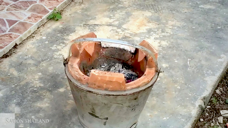 Out-of-business Krabi tour operator found dead next to stove in suspected suicide Out-of-business Krabi tour operator found dead next to stove in suspected suicide