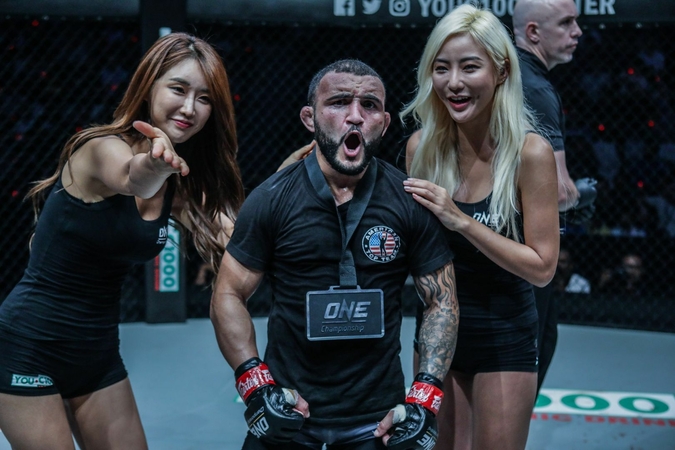 Lineker eyes on world title against Belingon Lineker eyes on world title against Belingon