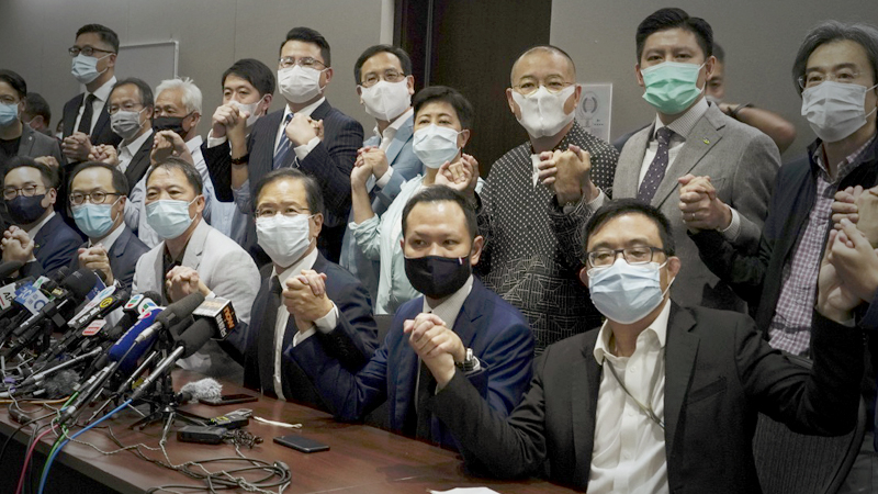 Hong Kong opposition quits as China moves to quash dissent Hong Kong opposition quits as China moves to quash dissent