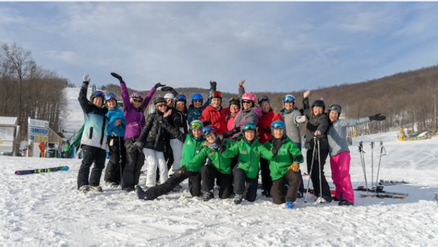 Female-only classes support women in hitting the slopes Female-only classes support women in hitting the slopes