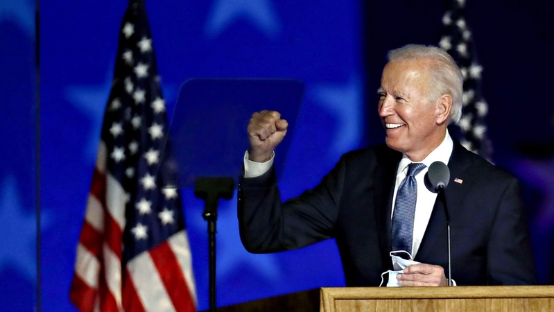 Joe Biden, 2020 Democratic presidential nominee, gestures while arriving during an election night party in Wilmington, Del., on Nov. 4, 2020. MUST CREDIT: Bloomberg photo by Stefani Reynolds.