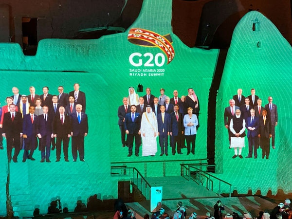 Moon to join virtual G-20 summit, focused on pandemic response Moon to join virtual G-20 summit, focused on pandemic response