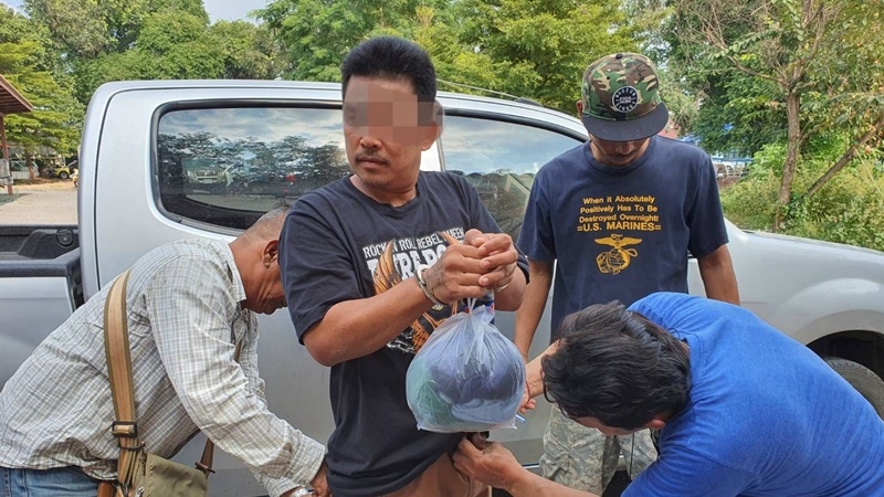 Fear of death sentence makes Lopburi murderer surrender Fear of death sentence makes Lopburi murderer surrender