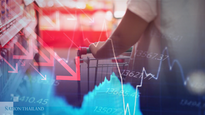 U.S. consumer confidence falls as virus surge damps expectations U.S. consumer confidence falls as virus surge damps expectations