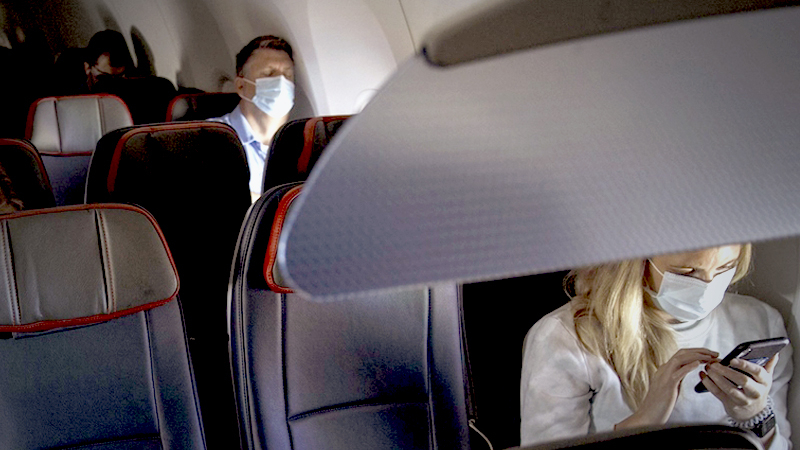 Airlines stir doubts among health experts with claims of safe flying Airlines stir doubts among health experts with claims of safe flying