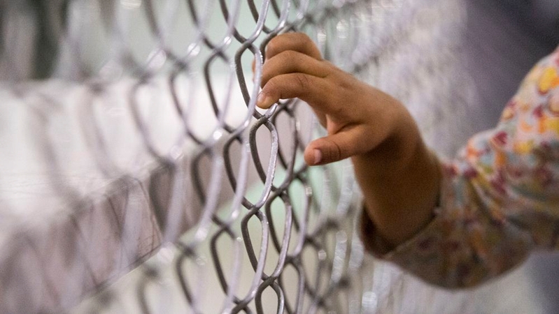 U.S. closes Texas facility for migrants U.S. closes Texas facility for migrants