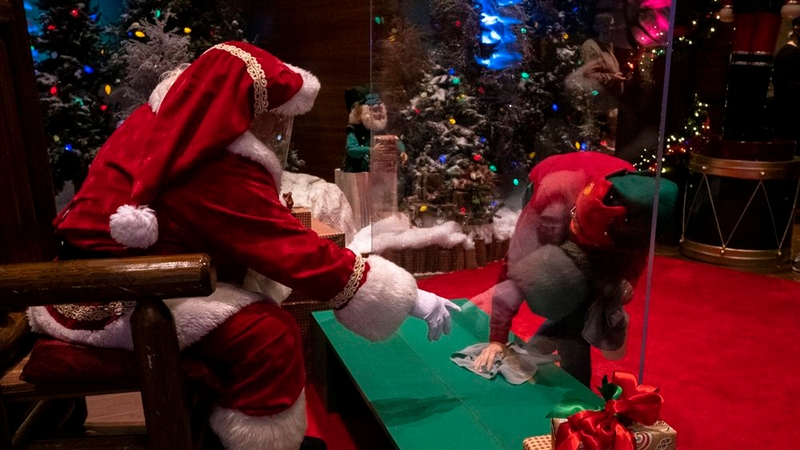 Mall Santas brave the pandemic with plexiglass barriers, sanitation elves and snow-globe bubbles Mall Santas brave the pandemic with plexiglass barriers, sanitation elves and snow-globe bubbles
