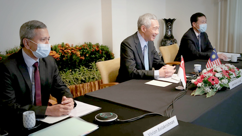 PM Lee, Muhyiddin discuss KL-Singapore High Speed Rail project ahead of Dec 31 deadline PM Lee, Muhyiddin discuss KL-Singapore High Speed Rail project ahead of Dec 31 deadline