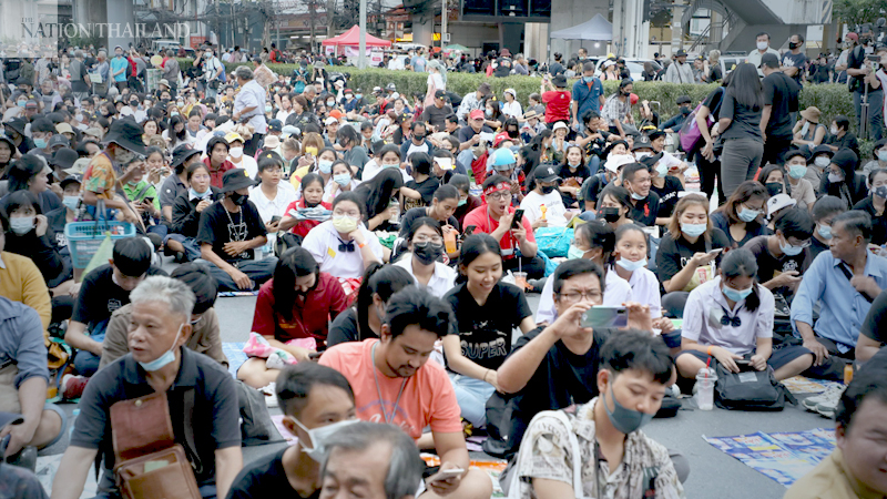US Senate resolution backs Thai pro-democracy movement, urges end to govt violence US Senate resolution backs Thai pro-democracy movement, urges end to govt violence