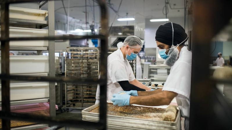 Canada's job market shows surprising strength amid new lockdowns Canada's job market shows surprising strength amid new lockdowns