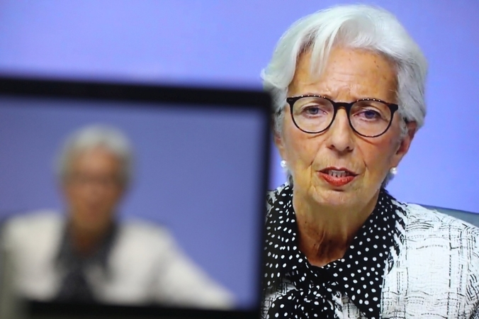 Deflation alarm in Spain tests Lagarde's optimism on prices Deflation alarm in Spain tests Lagarde's optimism on prices