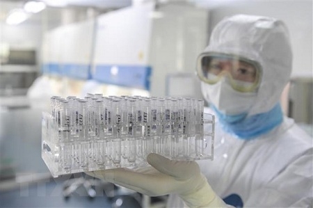 Việt Nam will begin the first stage of human trials of a COVID-19 vaccine from December 1. Photo for illustration. — baochinhphu.vn