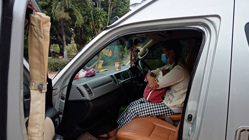 Thai arrested for smuggling 13 Cambodians across border Thai arrested for smuggling 13 Cambodians across border