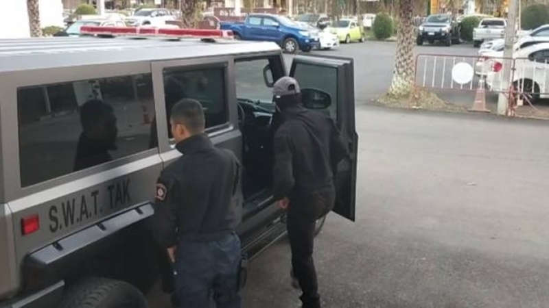 Bangkok police nab two Uighur escapees, return them to prison in Tak Bangkok police nab two Uighur escapees, return them to prison in Tak