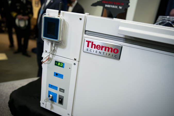 With freezers in tow, U.S. employers rush to fill vaccine void With freezers in tow, U.S. employers rush to fill vaccine void