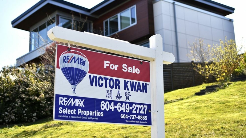 Property boom drives pandemic surge in Canada household wealth Property boom drives pandemic surge in Canada household wealth