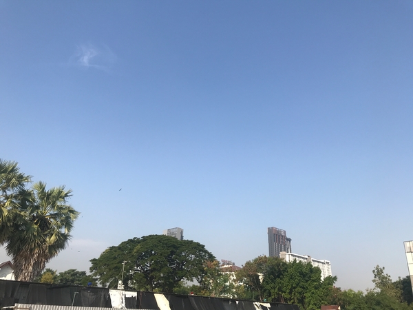 Warmer weather forecast for upper Thailand with fog in the morning Warmer weather forecast for upper Thailand with fog in the morning