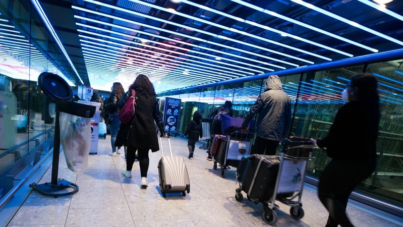 Europe moves to isolate Britain, where mutated virus causes Christmas chaos Europe moves to isolate Britain, where mutated virus causes Christmas chaos