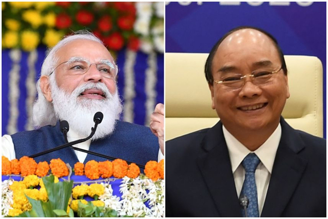 India Prime Minister Narendra Modi (left) and his Vietnamese counterpart Nguyen Xuan underscored the importance of 