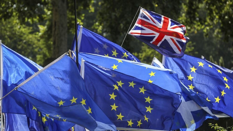 Brexit negotiators reach outline of historic trade accord Brexit negotiators reach outline of historic trade accord