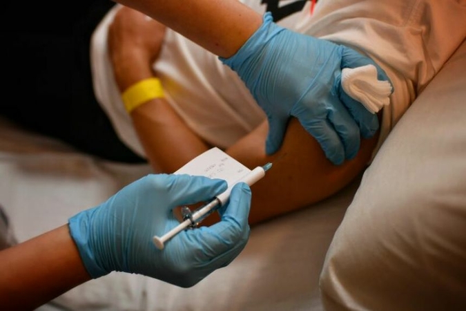 The committee has also assessed that the Pfizer-BioNTech vaccine is suitable for use in people aged 16 and above. ST PHOTO: CHONG JUN LIANG