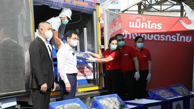 Makro launches campaign to help shrimp farmers Makro launches campaign to help shrimp farmers