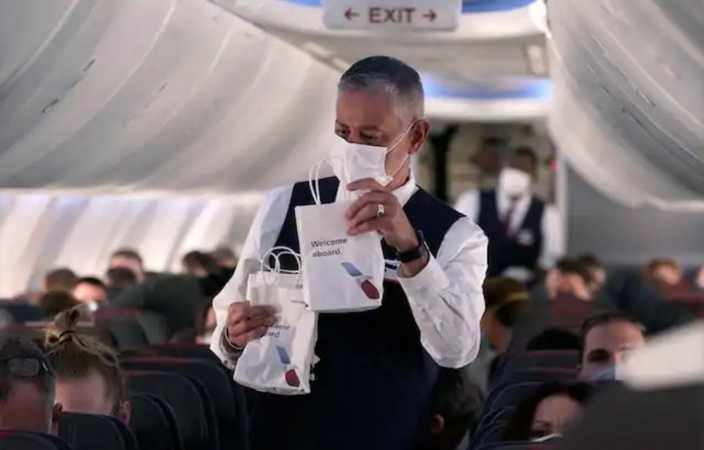 Sneezed on, cussed at, ignored: Airline workers battle mask resistance with scant government backup Sneezed on, cussed at, ignored: Airline workers battle mask resistance with scant government backup