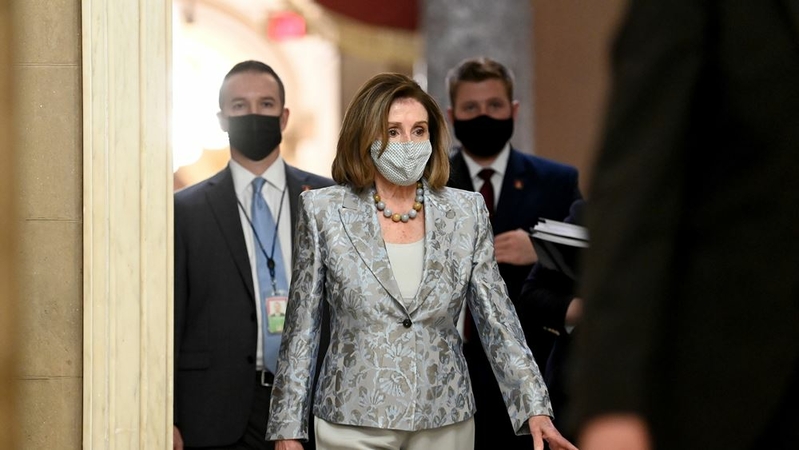 Pelosi wins speakership as new Congress takes over Pelosi wins speakership as new Congress takes over