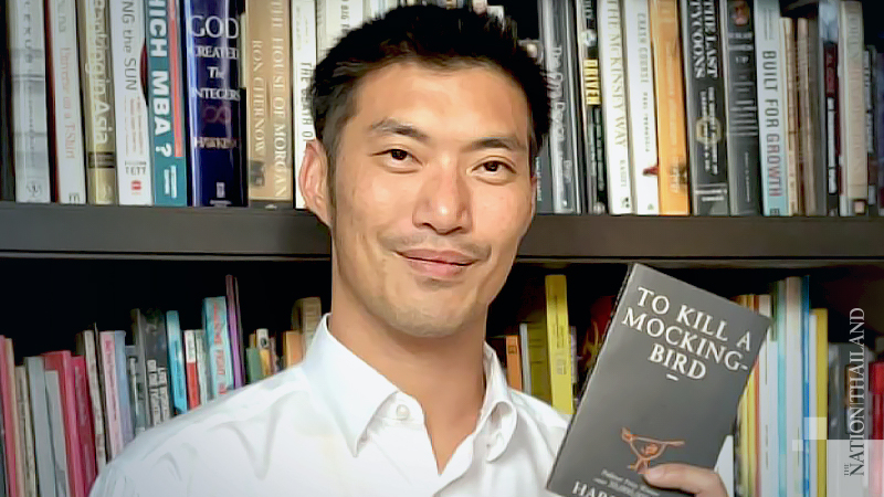 Read this book, Thanathorn tells children and their parents Read this book, Thanathorn tells children and their parents