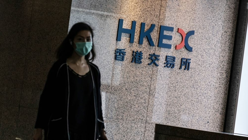 Goldman, JPMorgan to delist some products in Hong Kong Goldman, JPMorgan to delist some products in Hong Kong