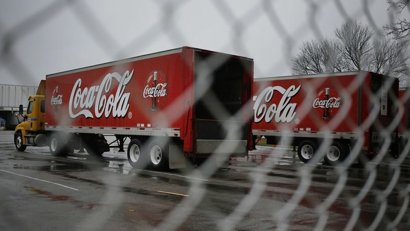 Coca-Cola severs longtime ties with pro-sugar industry group Coca-Cola severs longtime ties with pro-sugar industry group