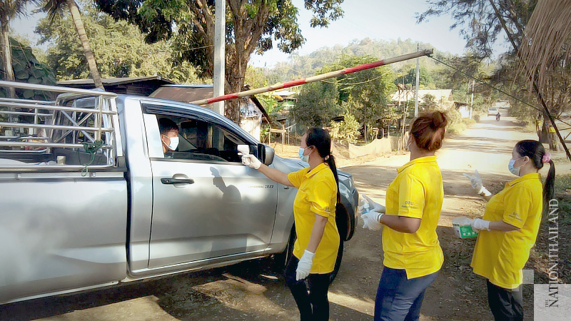 All 11 Hmong villages in Tak’s Ruam Thai Pattana sealed after Covid patient sneaks in All 11 Hmong villages in Tak’s Ruam Thai Pattana sealed after Covid patient sneaks in