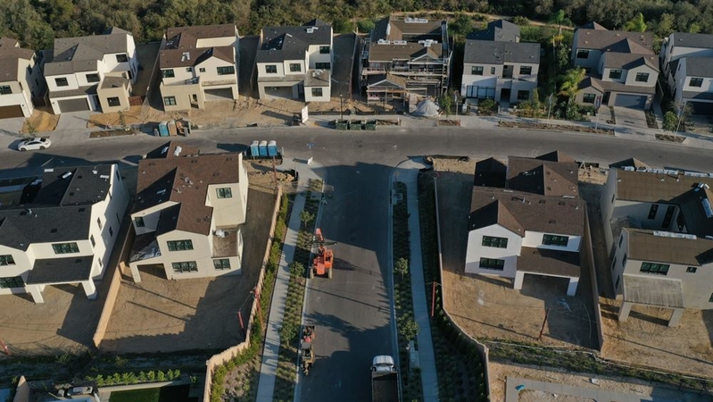 New homes under construction by Pardee Construction in the Pacific Highlands Ranch master planned community in San Diego on Aug. 31, 2020. MUST CREDIT: Bloomberg photo by Bing Guan.