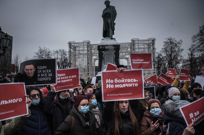 Navalny ally urges Biden to sanction Putin associates Navalny ally urges Biden to sanction Putin associates