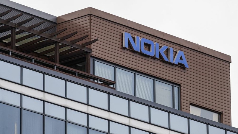 Nokia sees revenue drop in 2021 in fight for market share Nokia sees revenue drop in 2021 in fight for market share