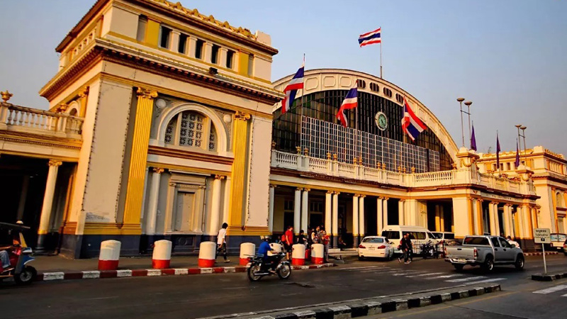 Bangkok Railway Station (Hua Lamphong)