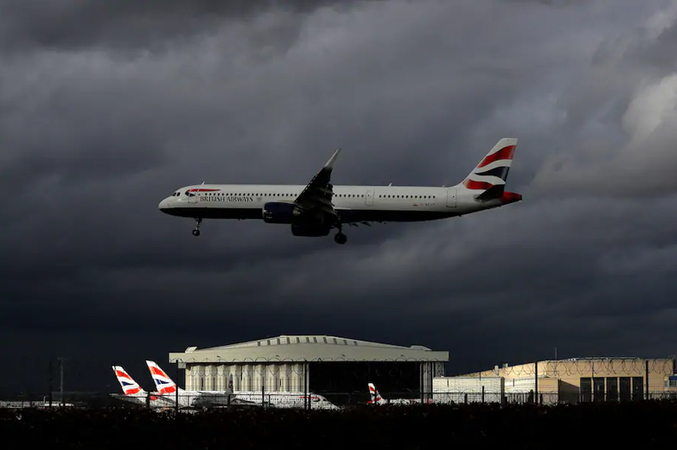 U.K. coronavirus restrictions to include hotel quarantines, threats of fines and prison U.K. coronavirus restrictions to include hotel quarantines, threats of fines and prison