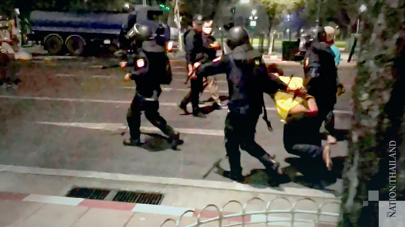 Students' group calls for action over alleged attack by police on medical volunteer Students' group calls for action over alleged attack by police on medical volunteer