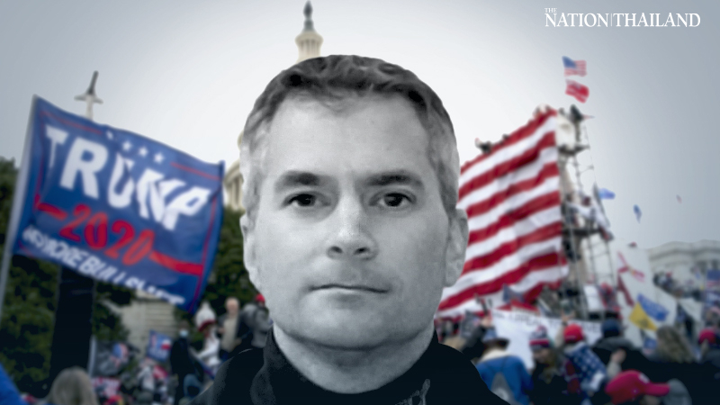 FBI focuses on video of Capitol Police officer being sprayed with chemicals before he died in pro-Trump riot FBI focuses on video of Capitol Police officer being sprayed with chemicals before he died in pro-Trump riot