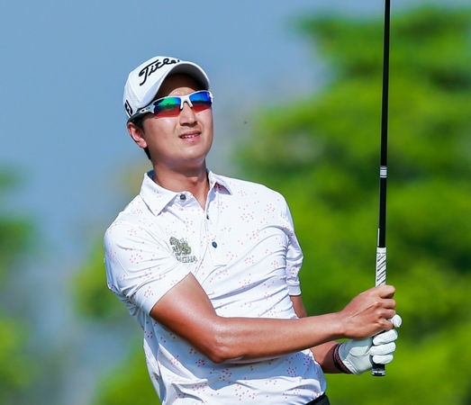 Sadom inflicts pain on rivals at Boonchua Ruangkit Championship Sadom inflicts pain on rivals at Boonchua Ruangkit Championship
