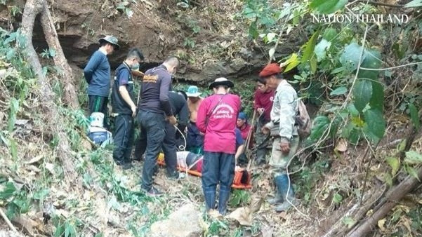 Man awarded for sustaining injuries while putting out Chiang Mai forest fire Man awarded for sustaining injuries while putting out Chiang Mai forest fire
