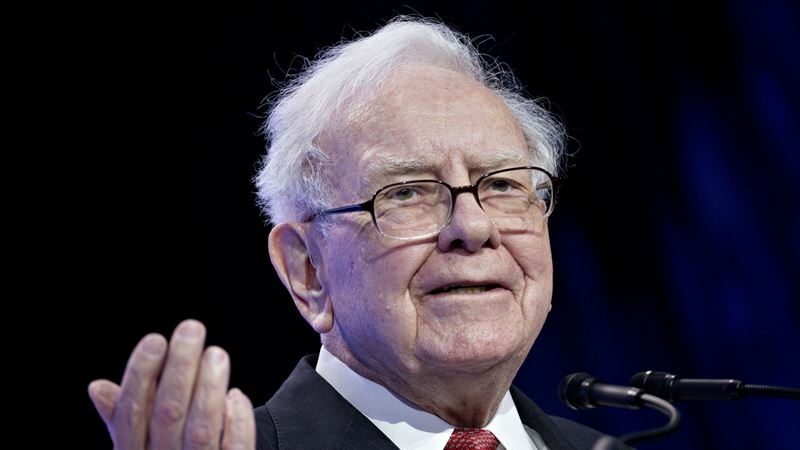 Warren Buffett, chairman and chief executive officer of Berkshire Hathaway Inc., speaks at the Goldman Sachs 10,000 Small Businesses Summit in Washington, D.C., on Feb. 13, 2018. MUST CREDIT: Bloomberg photo by Andrew Harrer.