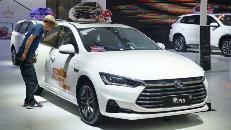 Chinese auto sales up 364.8% in February Chinese auto sales up 364.8% in February