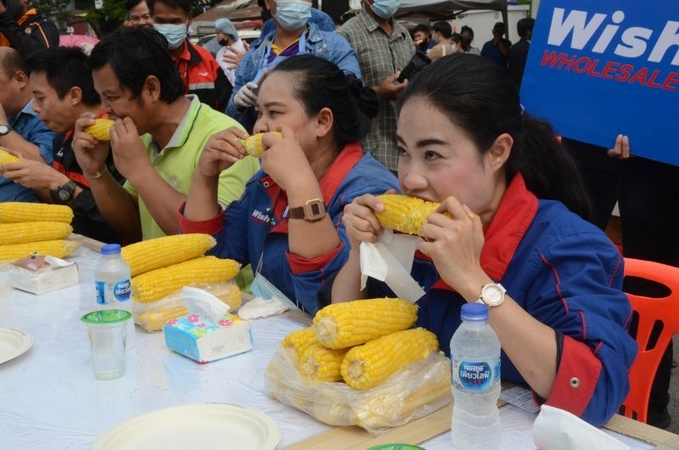 Korat launches special fair to sweep up mountains of sweet corn Korat launches special fair to sweep up mountains of sweet corn