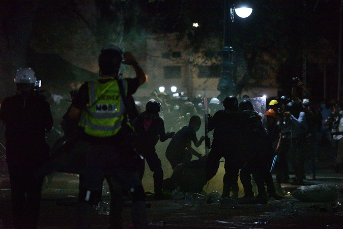 32 people injured as pro-democracy protesters, police clash 32 people injured as pro-democracy protesters, police clash