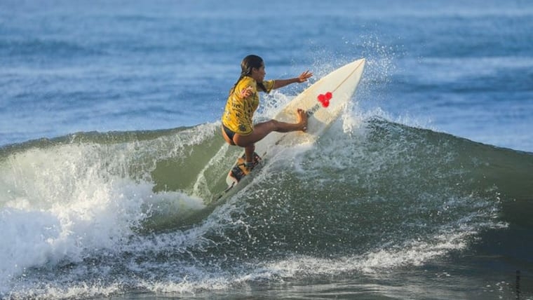 El Salvador surfer killed by lightning strike during training El Salvador surfer killed by lightning strike during training