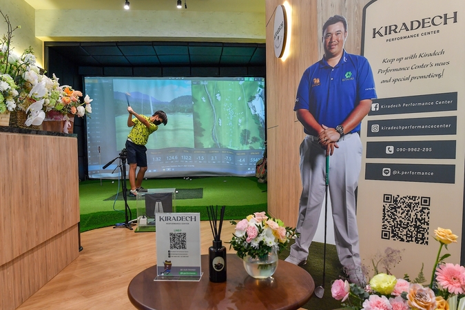 Kiradech opens new golf academy in Bangkok Kiradech opens new golf academy in Bangkok