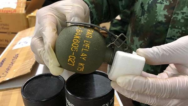 Ammo and bombs meant for Myanmar found in mail packages in Chiang Rai Ammo and bombs meant for Myanmar found in mail packages in Chiang Rai