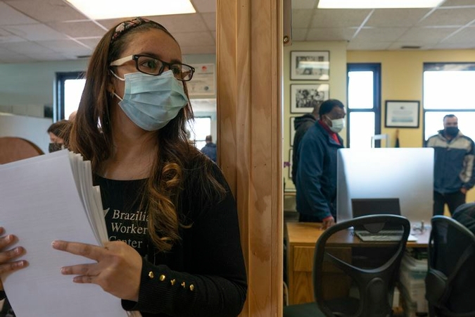 For immigrants, IDs prove to be a barrier to a dose of protection For immigrants, IDs prove to be a barrier to a dose of protection
